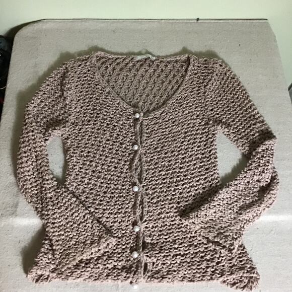 Cream Cloth Women Crochet Sweater With Pearl Button Detail Sz XL EUC Runs Small - Picture 2 of 12